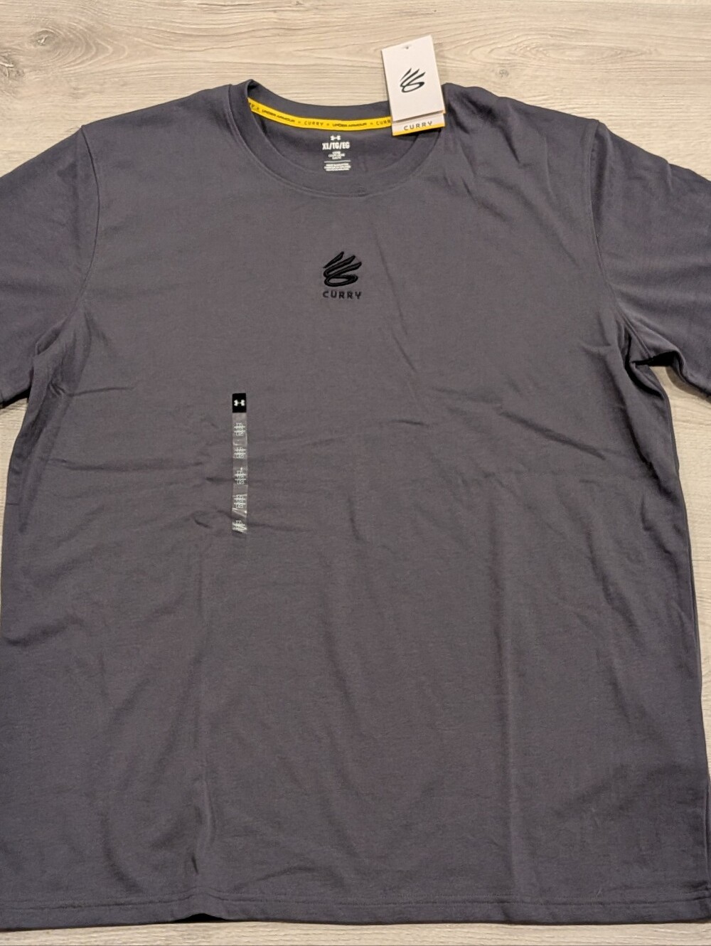 NWT Under Armour Curry heavyweight logo shirt